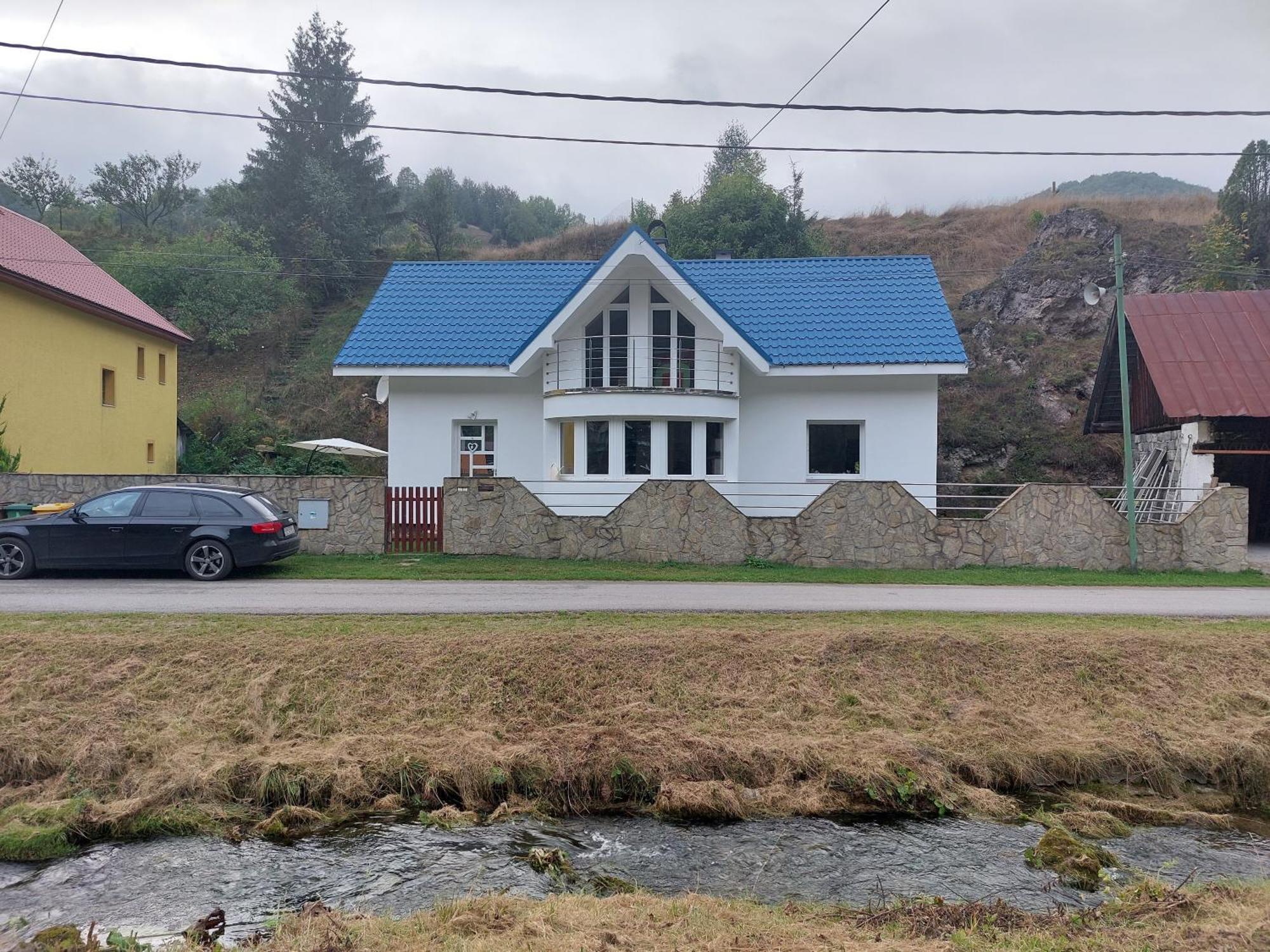 3Izbovy Rodinny Dom S Krbom Ruzomberok Exterior foto